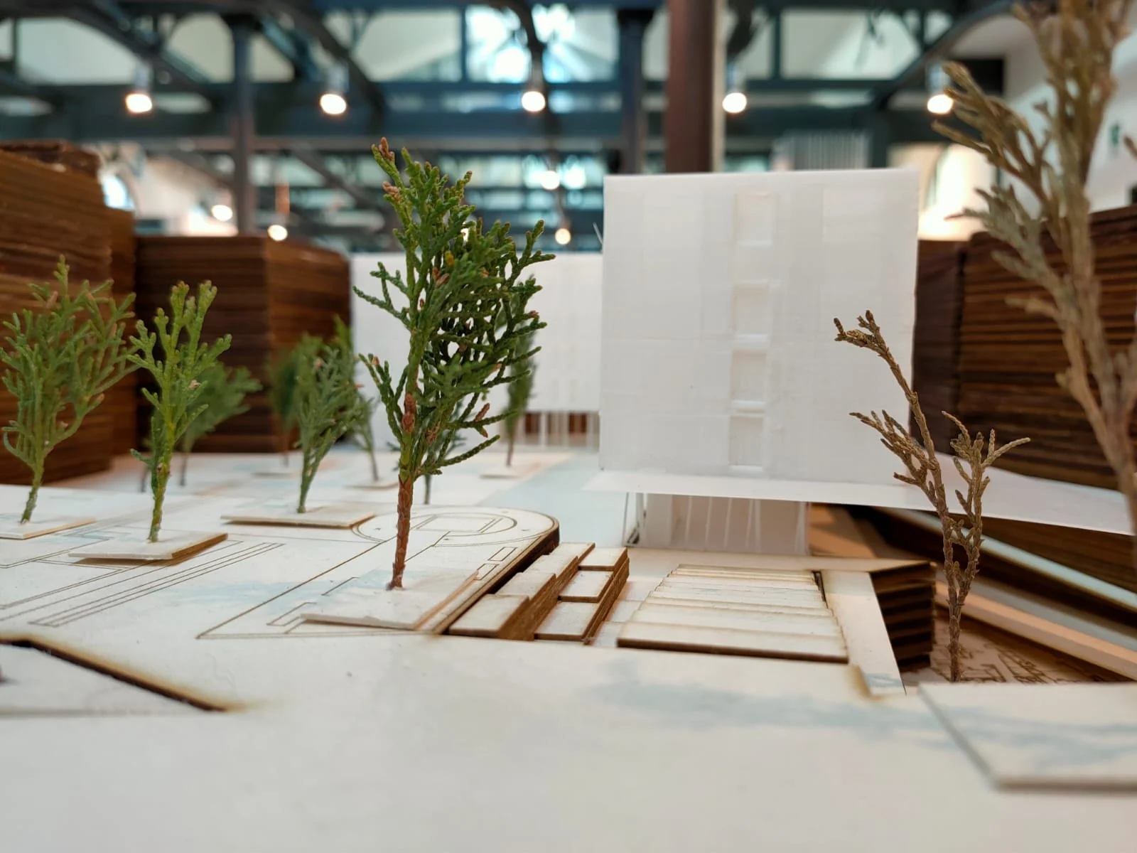 Plastico con alberature e volume bianco stampato in 3D